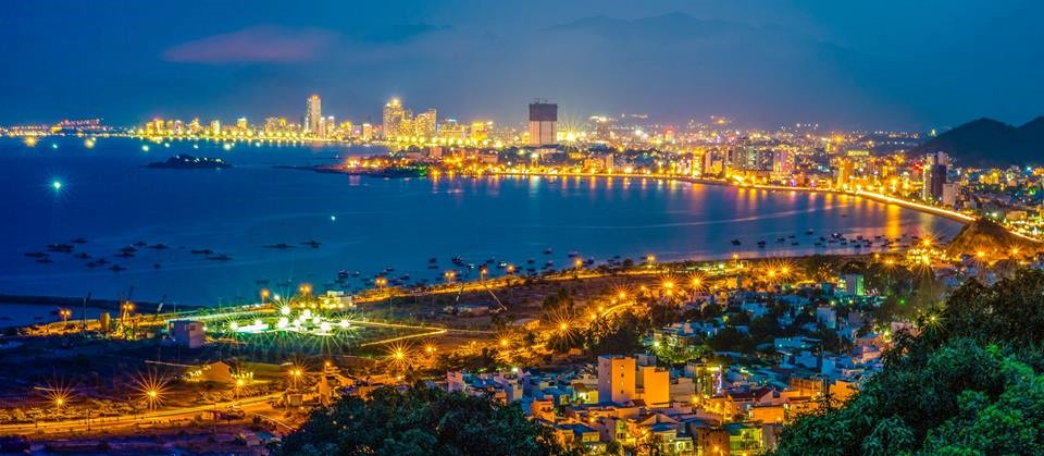 Thành phố biển Nha Trang sôi động